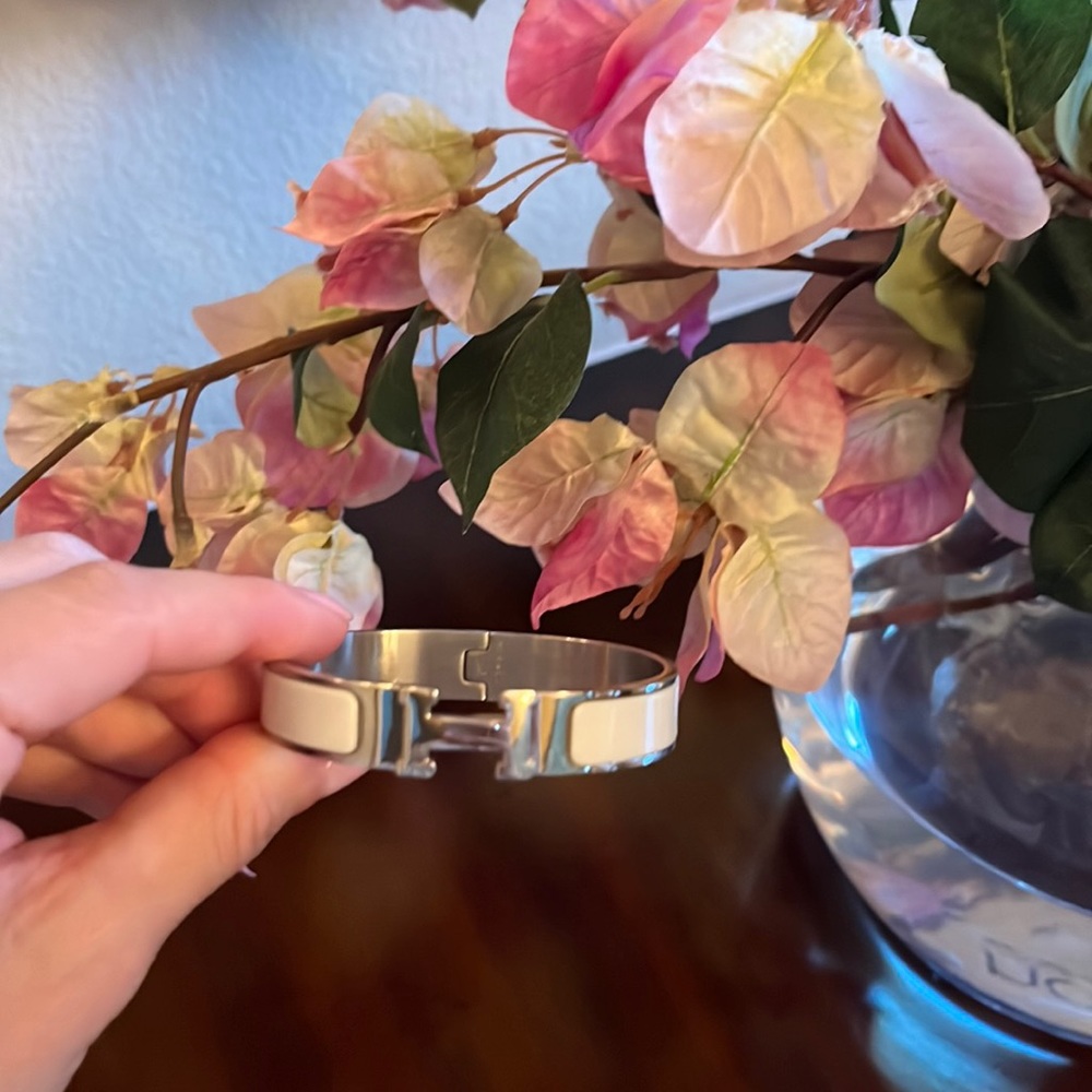 H Bracelet